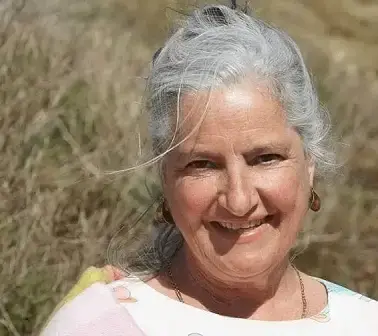 Nadine Vanmanshoven Yogi, Physical Therapist